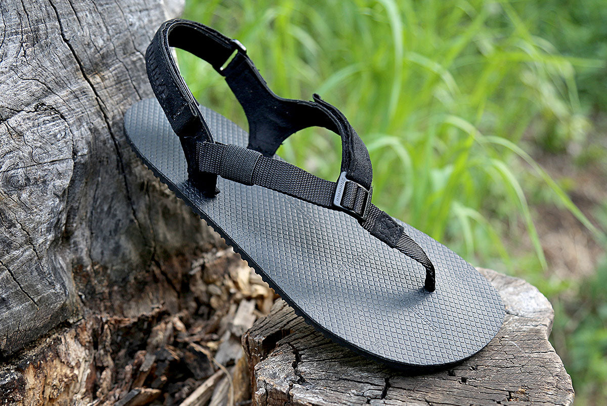Shamma Warriors sandals in nature on stump