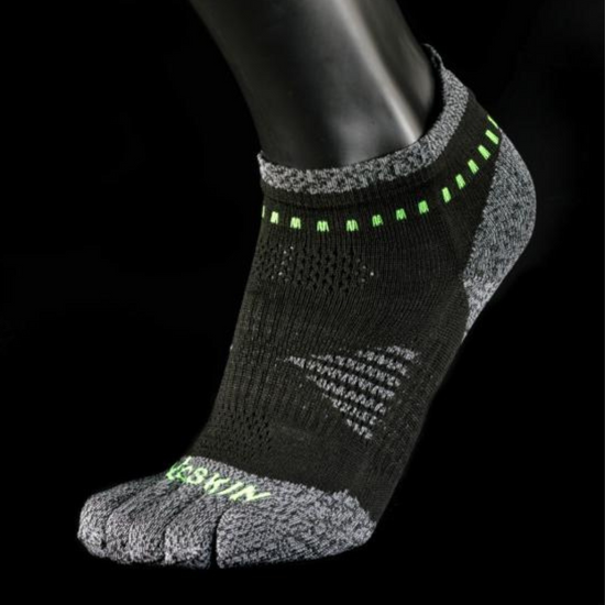 the gray anklet XOTOES sock from XOSKIN.
