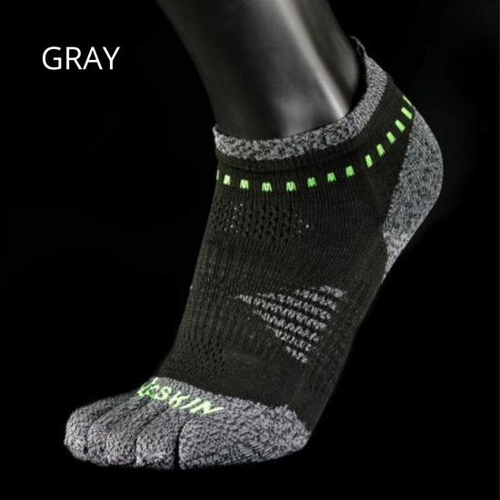 the gray anklet XOTOES sock from XOSKIN.